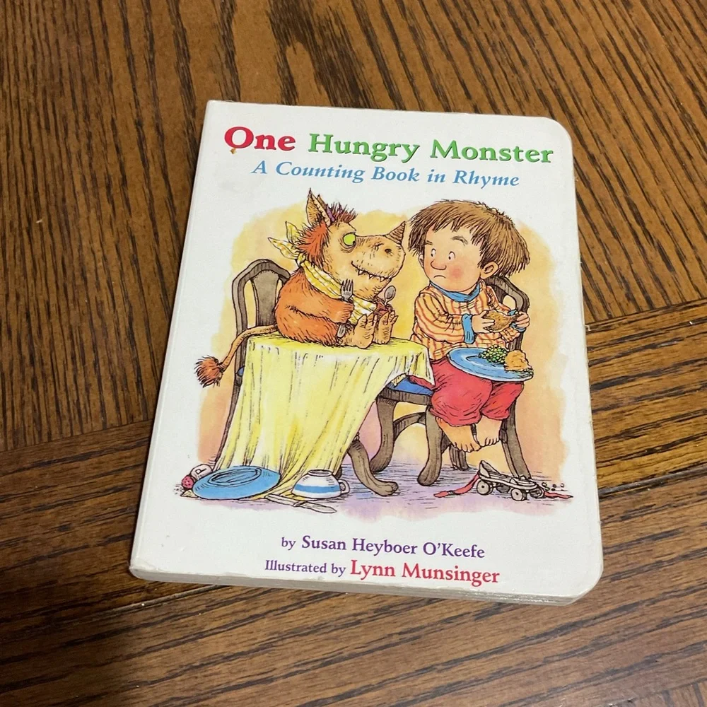 8 Young Children's board books: bitty bear,quiet book,paddington,hungry monster